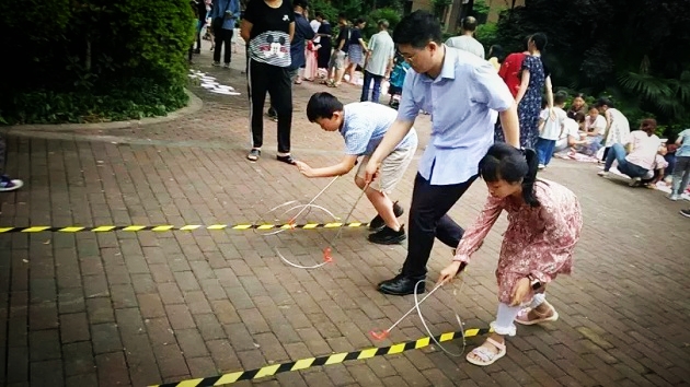 1561712196266065.jpg 金輝物業(yè)六一活動現(xiàn)場